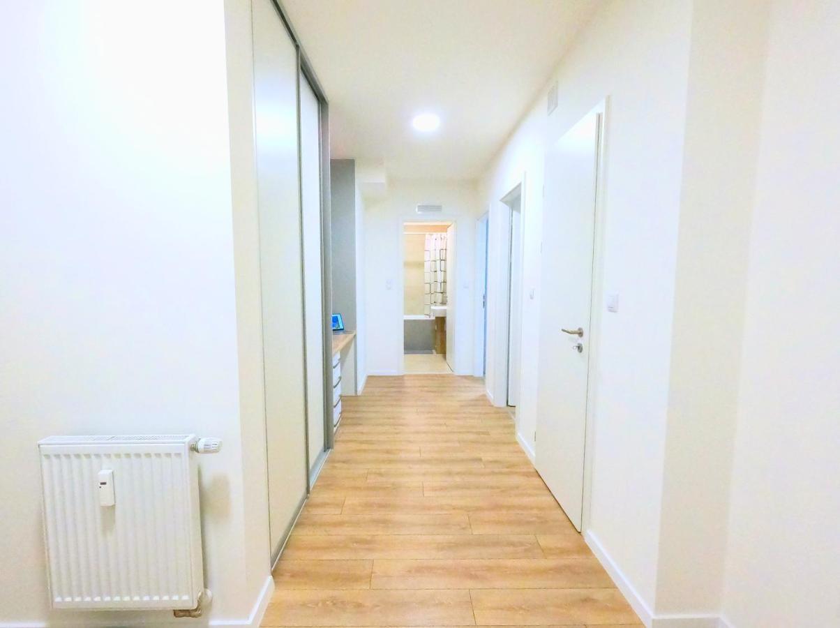 Brand New Apartment By Hockey Stadium Bratislava Exterior foto
